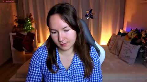 Alexandra online show from 12-17-25, 02:50