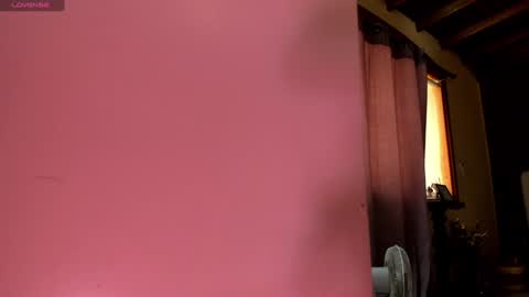 Snapshot of little_izzi chatting on 02-02-25, 05:26 Izzi online show from 02-02-25, 05:26