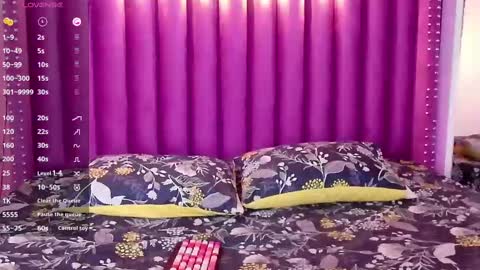 Snapshot of little_kayla_ chatting on 09-10-25, 02:55 kayla Instagram kayla 71082 online show from 09-10-25, 02:55