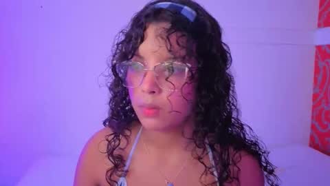 Snapshot of little_lilith_apple chatting on 09-24-25, 07:06 little_lilith_apple online show from 09-24-25, 07:06