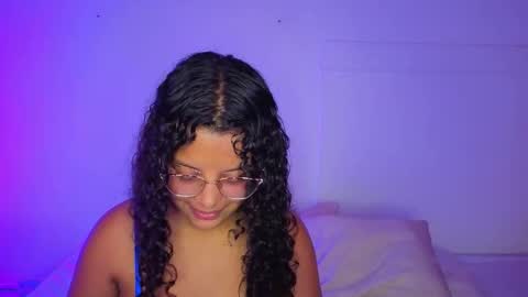 Snapshot of little_lilith_apple chatting on 11-11-25, 05:57 little_lilith_apple online show from 11-11-25, 05:57