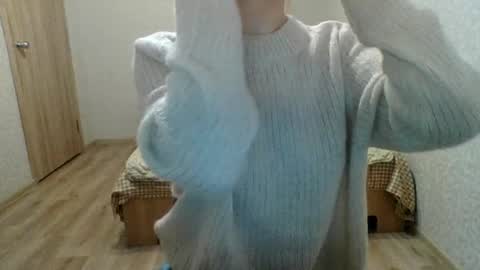 Maria online show from 09-18-25, 05:15