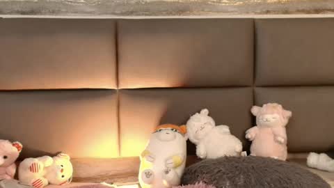 little_mayy online show from 02-10-26, 12:20