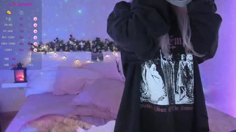 Maria online show from 12-19-24, 11:03