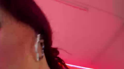 Little Nauughty2 online show from 09-22-25, 01:46