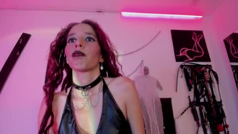 Little Nauughty2 online show from 11-22-25, 01:43