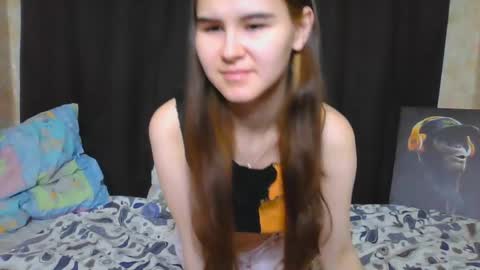 Snapshot of little_owlx chatting on 09-26-25, 04:55 Alice.. online show from 09-26-25, 04:55