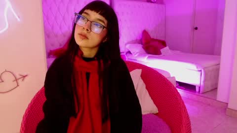 Paulette online show from 05-17-26, 04:21