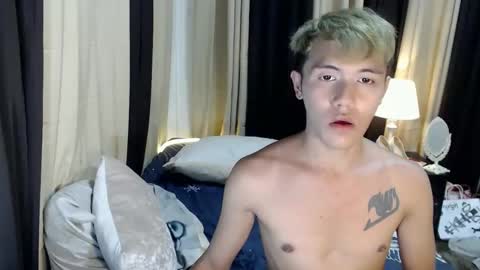 Snapshot of little_pauoie chatting on 12-21-25, 06:53 Pauoie online show from 12-21-25, 06:53