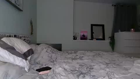 Snapshot of little_redxx chatting on 02-11-25, 03:18 little redxx online show from 02-11-25, 03:18