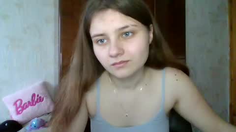 Snapshot of little_shygirl_ chatting on 01-27-25, 10:06 little_shygirl_ online show from 01-27-25, 10:06