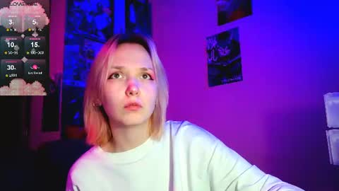 Snapshot of little_sugar_queen chatting on 07-22-26, 08:55 Akin online show from 07-22-26, 08:55