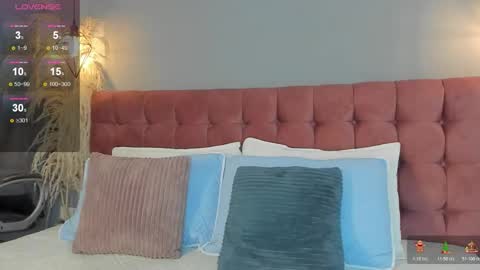 Tania online show from 12-15-25, 12:42