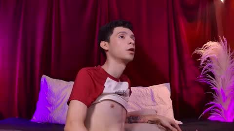 Juan Ferrer online show from 03-26-26, 02:39