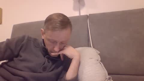 Willy online show from 03-24-26, 07:57