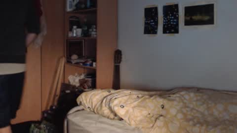 littlealien7 online show from 10-02-25, 12:23