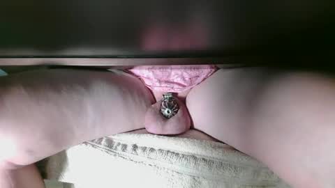 Snapshot of littleclitty247 chatting on 09-21-25, 12:45 Littlleclitty247 online show from 09-21-25, 12:45