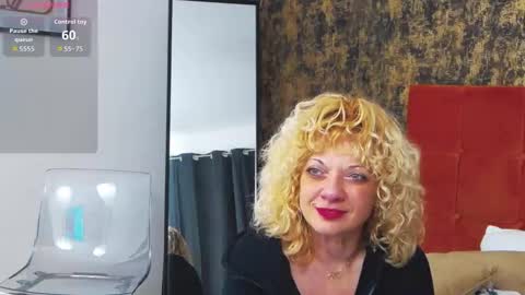 LittleCurlyGirll online show from 02-18-26, 08:05