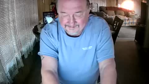 Snapshot of littled83057 chatting on 01-11-25, 12:12 Littled83057 online show from 01-11-25, 12:12