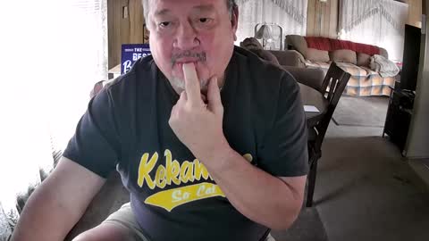 Snapshot of littled83057 chatting on 01-22-25, 06:31 Littled83057 online show from 01-22-25, 06:31