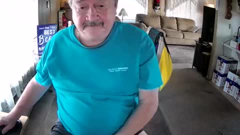 Snapshot of littled83057 chatting on 10-23-25, 07:34 Littled83057 online show from 10-23-25, 07:34