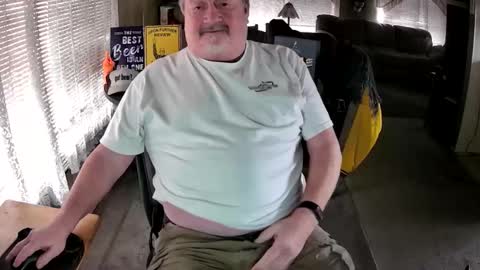 Littled83057 online show from 02-20-26, 07:36