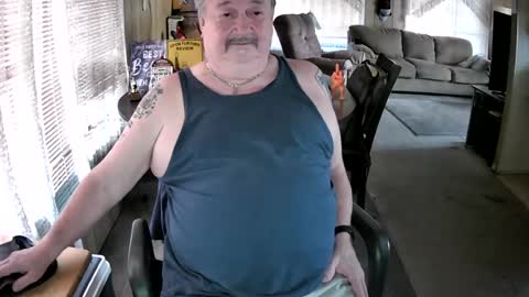 Littled83057 online show from 07-17-26, 06:57