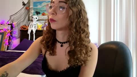 littledeathtrap online show from 10-01-25, 07:09