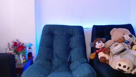 Manu online show from 03-18-26, 08:12