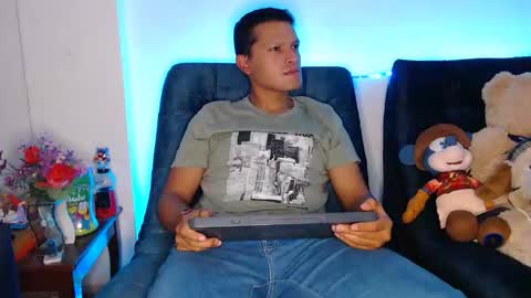 Manu online show from 04-23-26, 03:30