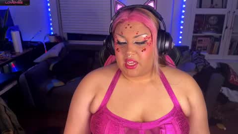 littledracula666 online show from 02-16-25, 10:43