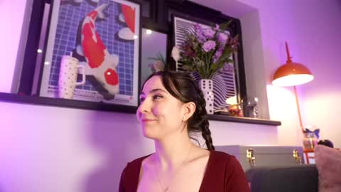 Emily Hill online show from 11-22-25, 09:25