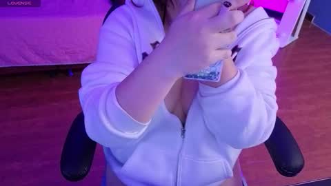 Angel  online show from 02-03-26, 07:19