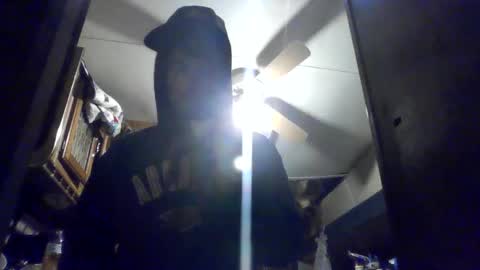 Snapshot of littlegrey376 chatting on 02-23-26, 12:35 littlegrey376 online show from 02-23-26, 12:35