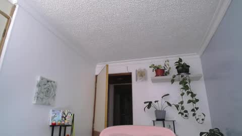 Snapshot of littlelaksmi chatting on 05-19-26, 10:27 Laksmi online show from 05-19-26, 10:27