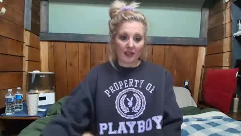 lisanixs online show from 02-26-26, 05:17