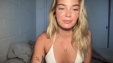 Marciabrady online show from 03-03-25, 07:49