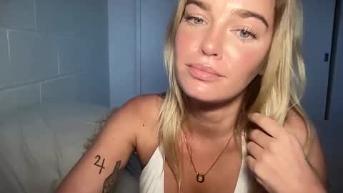 Marciabrady online show from 03-03-25, 10:52