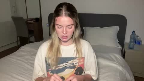 Marciabrady online show from 11-07-25, 02:22