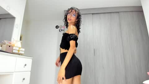 Luna online show from 01-03-25, 01:05