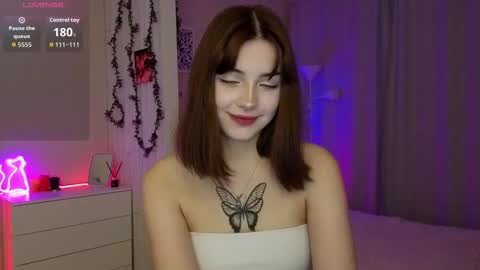 Bella online show from 11-05-25, 03:50