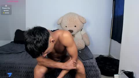 Snapshot of littleparker chatting on 04-20-26, 01:36 PARKER online show from 04-20-26, 01:36