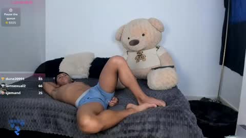 Snapshot of littleparker chatting on 04-28-26, 01:16 PARKER online show from 04-28-26, 01:16