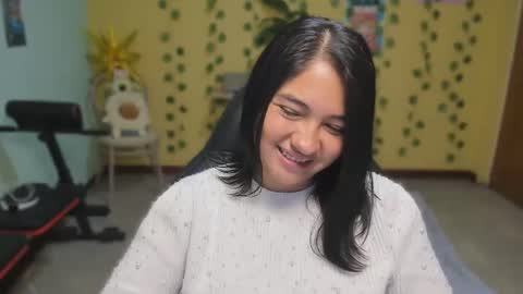 Mia  Wednesday to Sunday 730 am to 1030 am Colombian Hour D online show from 01-12-26, 12:38