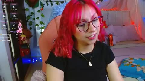 Snapshot of littlerouse_ chatting on 05-02-26, 09:53 Ruby Rouse online show from 05-02-26, 09:53