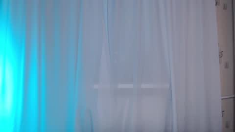 Snapshot of littlesadcabbage chatting on 01-27-25, 07:24 Sonnenschein online show from 01-27-25, 07:24