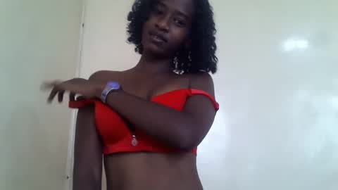 Snapshot of littlesandie chatting on 01-07-25, 05:12 littlesandie online show from 01-07-25, 05:12