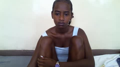 Snapshot of littlesandie chatting on 01-11-25, 08:22 littlesandie online show from 01-11-25, 08:22