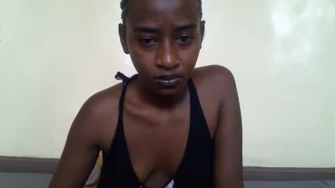 Snapshot of littlesandie chatting on 01-22-25, 06:42 littlesandie online show from 01-22-25, 06:42