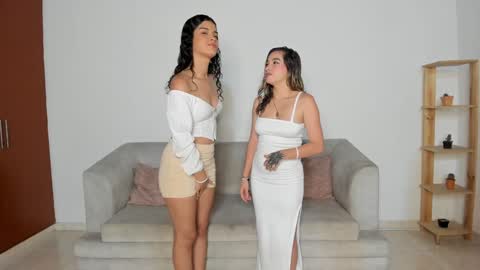 Snapshot of littlesexualworld chatting on 03-09-25, 01:56 - Eileen - Izzy - Stiven online show from 03-09-25, 01:56